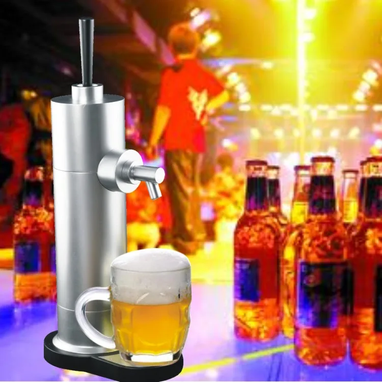 Maak het bierschuim snel gebru - Beer And Wine Festival recensie en prijs