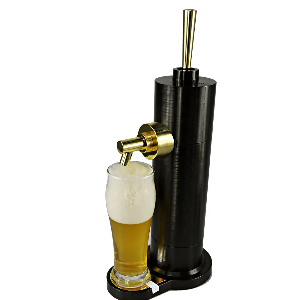 Maak het bierschuim snel gebru - Beer And Wine Festival recensie en prijs
